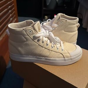 Adidas Canvas Hightop